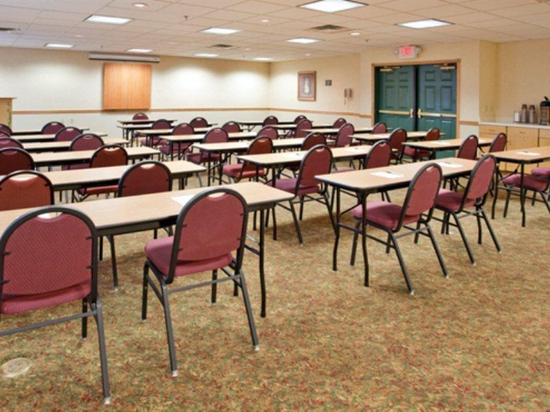 Country Inn & Suites By Radisson, Louisville East, Ky Eksteriør billede