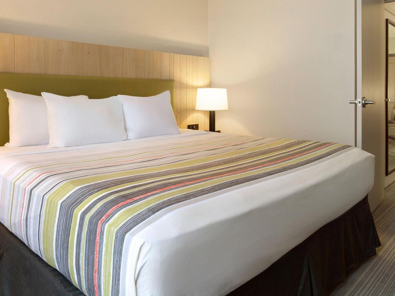 Country Inn & Suites By Radisson, Louisville East, Ky Eksteriør billede