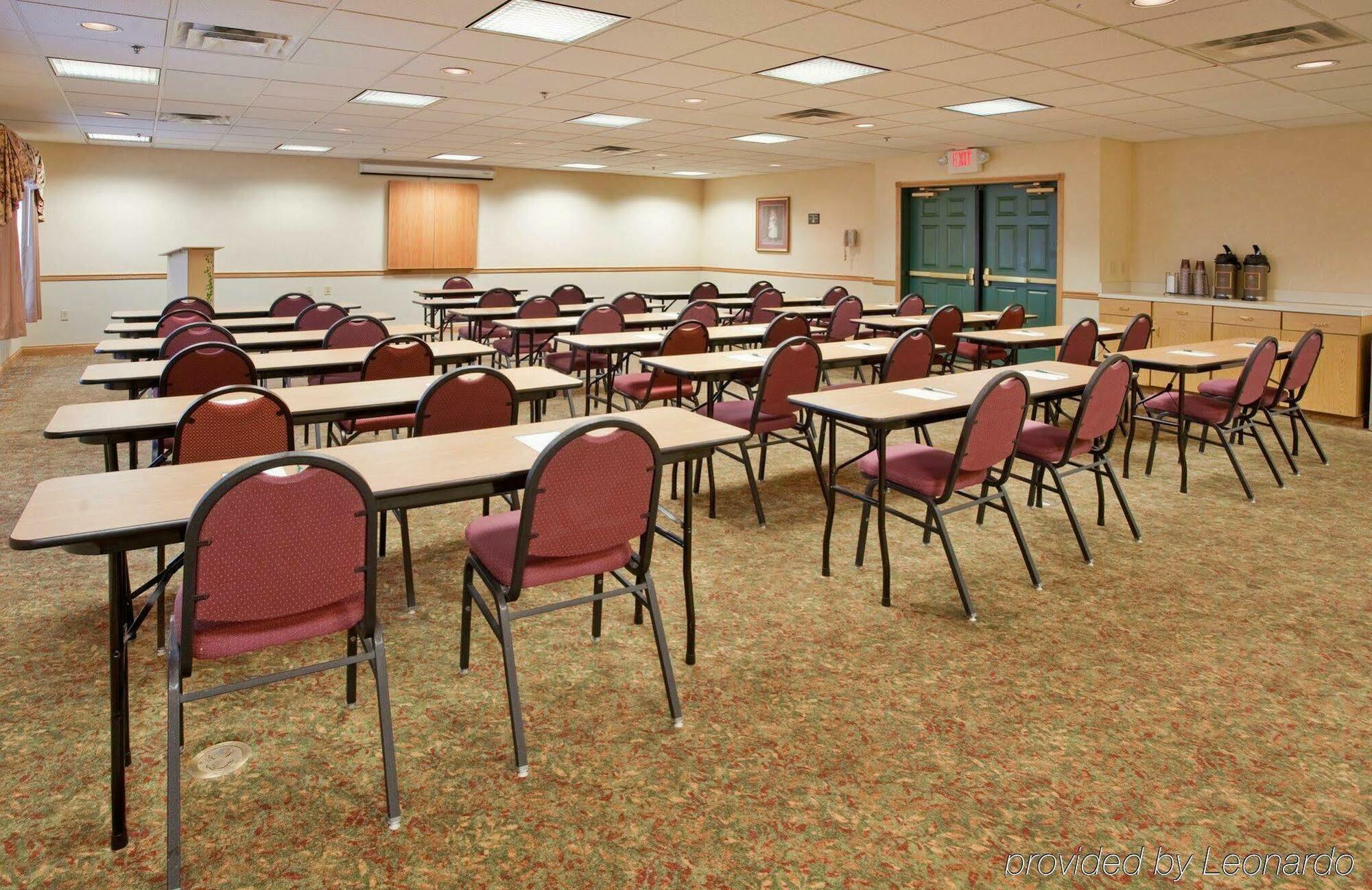 Country Inn & Suites By Radisson, Louisville East, Ky Eksteriør billede